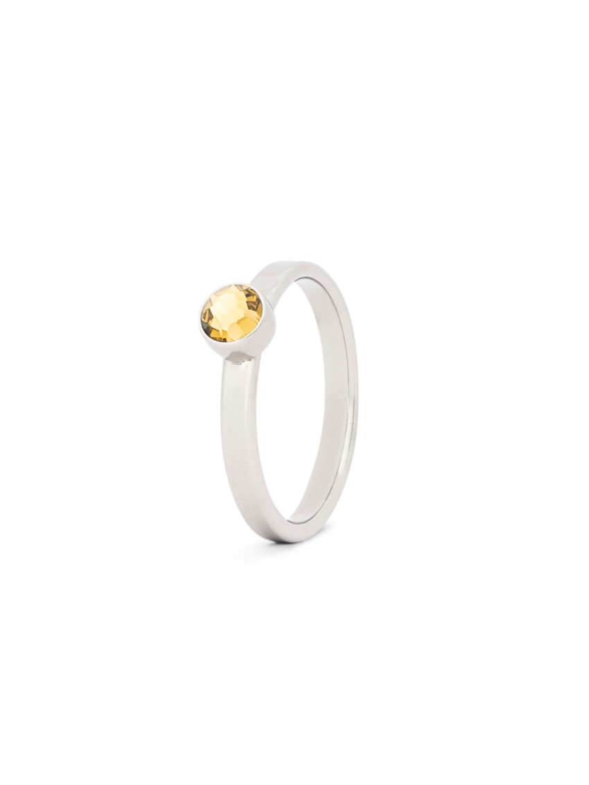 November citrien staal