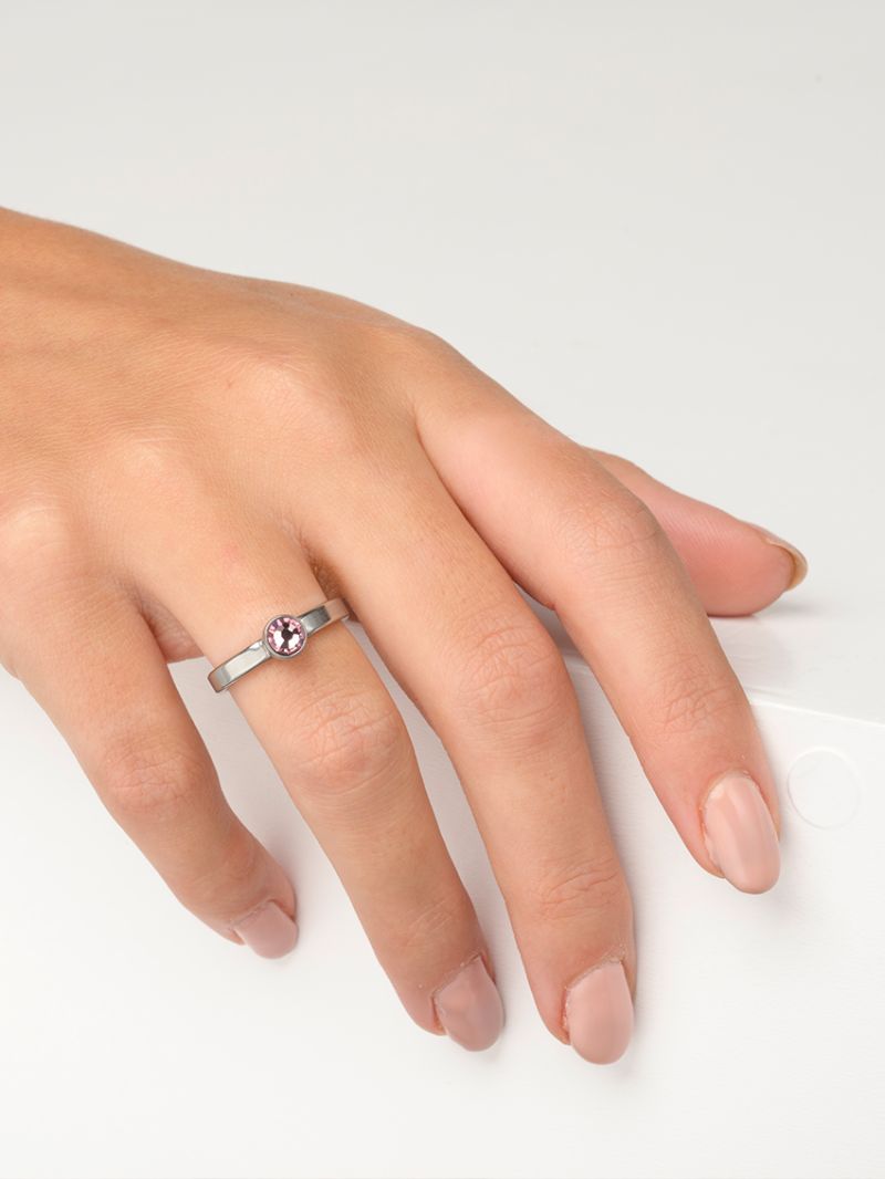 Juni alexandriet staal